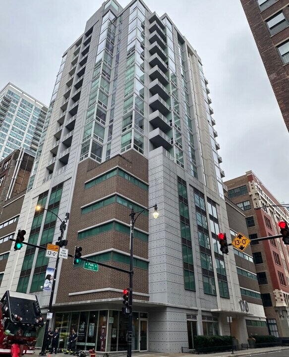 170 W Polk St in Chicago, IL - Building Photo