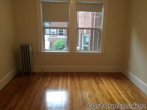 157 Summer St in Somerville, MA - Building Photo - Building Photo