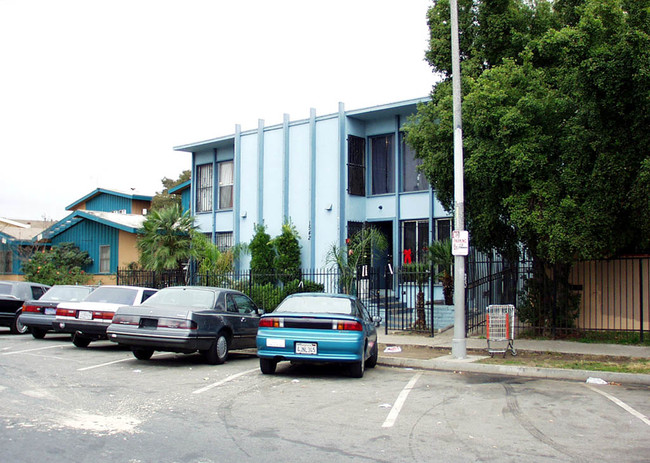 1542 Cedar in Long Beach, CA - Foto de edificio - Other