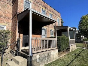 987-989-989 Oregon Ave in Columbus, OH - Building Photo - Building Photo