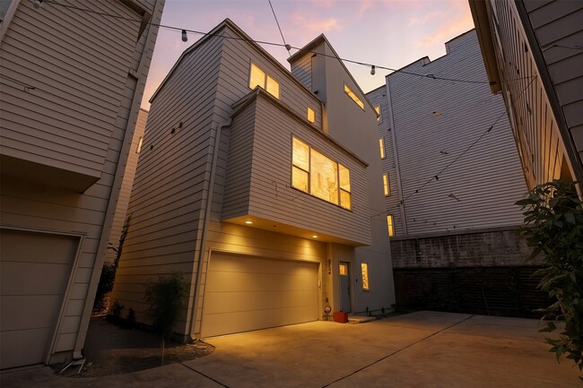 property at 4704 Crawford St