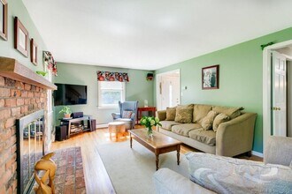 26 Barrett St in Hamden, CT - Building Photo - Building Photo