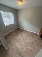 1402 Lazy Brook in Tallahassee, FL - Building Photo - Building Photo