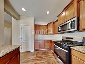 1117 Arden Trace Ct in Fuquay Varina, NC - Foto de edificio - Building Photo