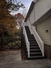 137 Edgecombe Rd, Unit Utilities and Furnished in Spartanburg, SC - Building Photo - Building Photo