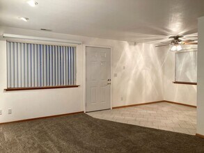 905 Abbot St in Richland, WA - Building Photo - Building Photo