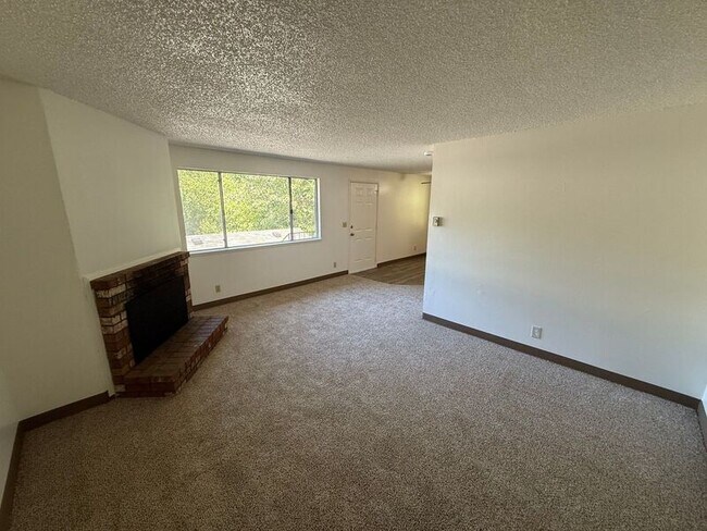 3346 Willow Ct SE in Salem, OR - Building Photo - Building Photo