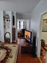 80 Carroll St, Unit 2 in Chelsea, MA - Foto de edificio - Building Photo