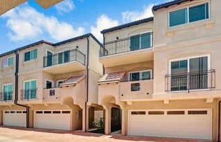 9861 N Lassen Ct in Los Angeles, CA - Building Photo