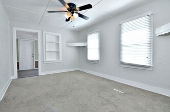 5026 26th Ave S in Gulfport, FL - Building Photo - Building Photo