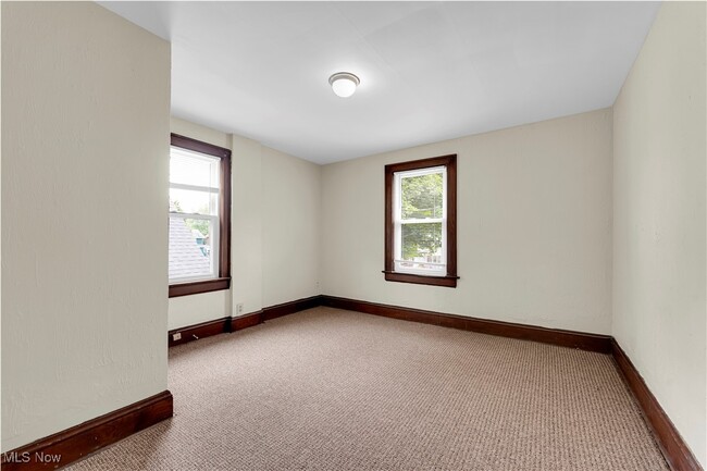 property at 617 Whitney Ave