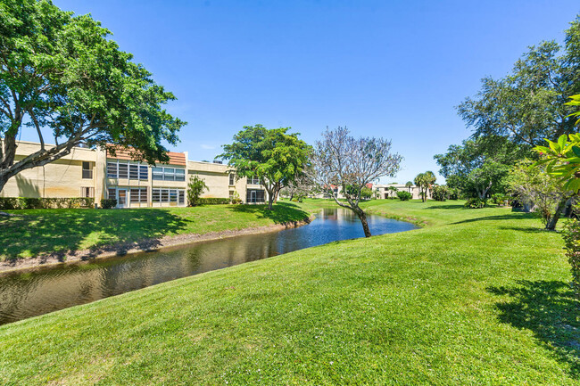 2741 Zorno Way in Delray Beach, FL - Building Photo - Building Photo