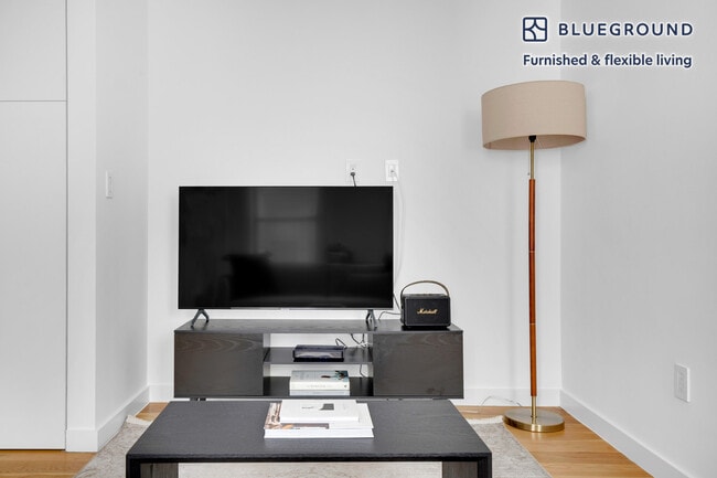 146 Mulberry St in New York, NY - Building Photo - Building Photo