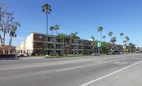 Building Photo - Diplomat Apartments in Los Angeles, California
