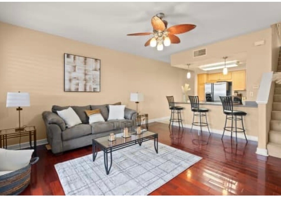 92-1498 Aliinui Dr in Kapolei, HI - Foto de edificio