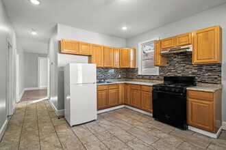 69 Cedar Ave, Unit 2 in Newark, NJ - Building Photo - Building Photo