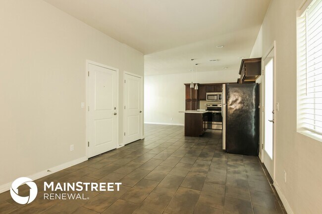 2000 N 36th St in Phoenix, AZ - Building Photo - Building Photo