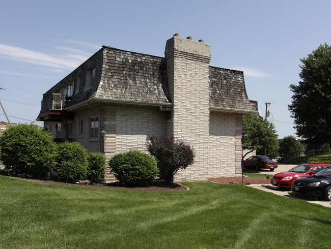 Kingswood Annex in Omaha, NE - Building Photo - Building Photo