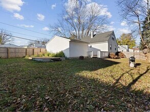 200 Parker Ave in Liverpool, NY - Building Photo - Building Photo