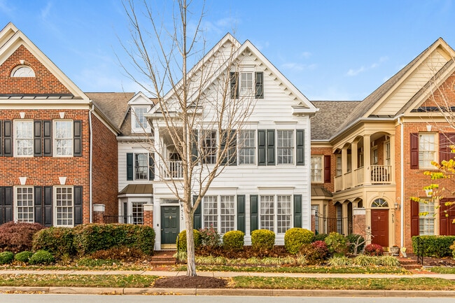 property at 513 Rosebush Ln