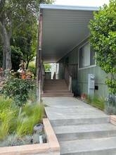 1203 Supi Ln in Topanga, CA - Building Photo - Building Photo