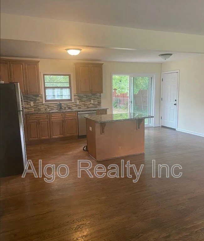 5109 48th Ave N in Minneapolis, MN - Building Photo - Building Photo