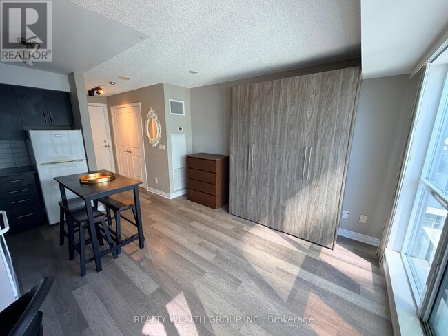 50 Town Centre Court in Toronto, ON - Building Photo - Building Photo