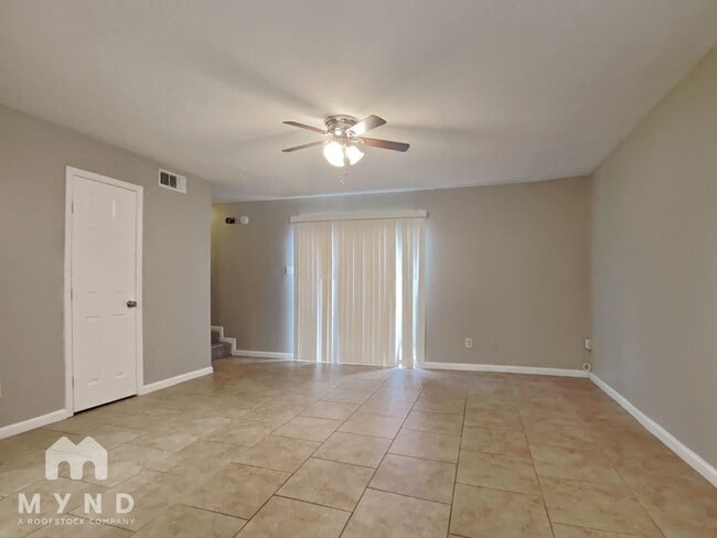 1802 Millhouse Rd in Houston, TX - Building Photo - Building Photo