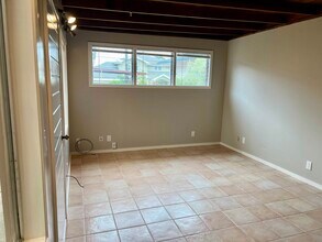 211 13th Ave, Unit 211A in Santa Cruz, CA - Foto de edificio - Building Photo