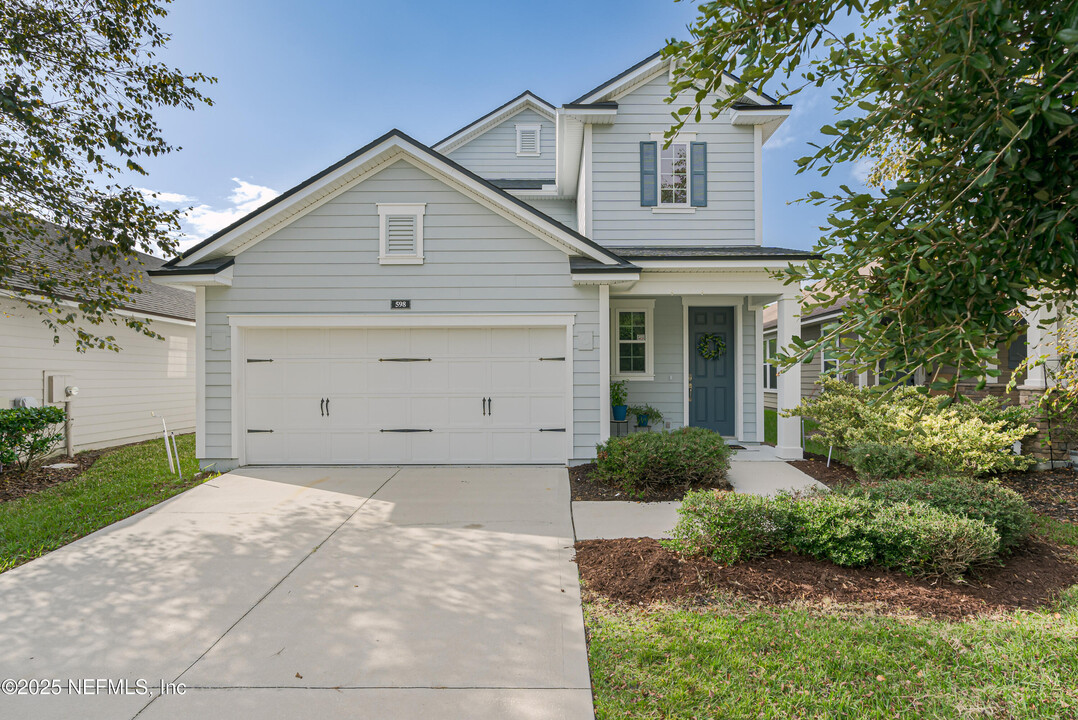 598 Stone Ridge Dr in Ponte Vedra Beach, FL - Building Photo