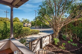 331 E Sola St in Santa Barbara, CA - Building Photo - Building Photo