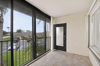 416 Pine Glen Ln in Greenacres, FL - Building Photo - Building Photo