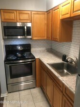 3307 Mayflower St in Jacksonville, FL - Building Photo - Building Photo