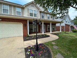 10923 Keene Rd in Louisville, KY - Foto de edificio - Building Photo