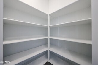 8741 W Windsor Blvd in Glendale, AZ - Building Photo - Building Photo