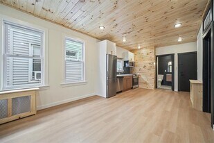 370 Liberty Ave in Jersey City, NJ - Building Photo