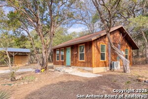 9871 Menchaca Rd in Helotes, TX - Building Photo - Building Photo