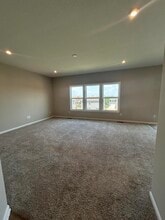 10561 Elderberry Ln in Independence, KY - Foto de edificio - Building Photo