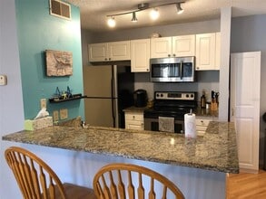 115 112th Ave NE in St. Petersburg, FL - Building Photo - Building Photo