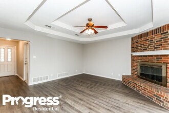 1404 Copper Ridge St in Denton, TX - Foto de edificio - Building Photo