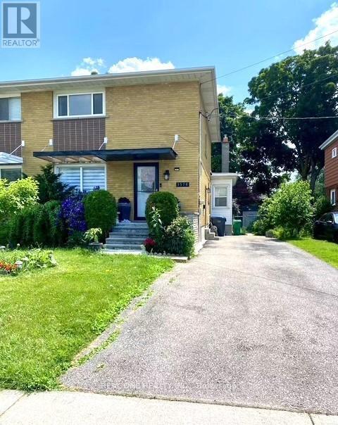 3578 Queenston Dr in Mississauga, ON - Building Photo - Building Photo