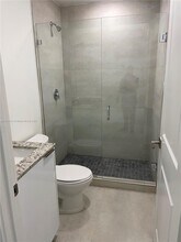 535 SW 5th St in Miami, FL - Building Photo - Building Photo