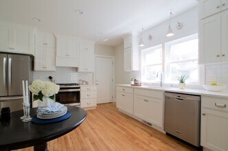 1115 5th St NE, Unit 1 in Minneapolis, MN - Building Photo - Building Photo