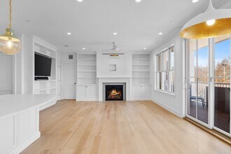37 Farragut Rd in Boston, MA - Building Photo - Building Photo