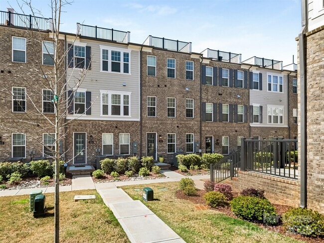 property at 5044 Harrowsmith Ln
