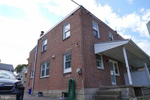 244 Williams Rd in Bryn Mawr, PA - Building Photo