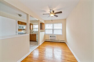 2334 W 111th St in Chicago, IL - Building Photo - Building Photo