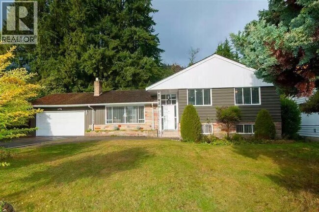 property at 81 Glengarry Crescent