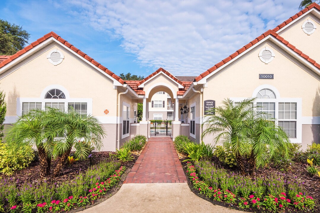 The Colony at Deerwood Apartments in Jacksonville, FL - Building Photo