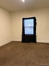 1839 Michigan Ave in Niagara Falls, NY - Building Photo - Building Photo